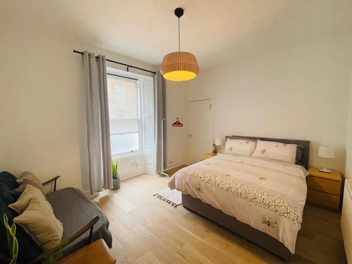 Apartment Ground Floor 1 Bedroom Flat In The City Centre Edinburgh